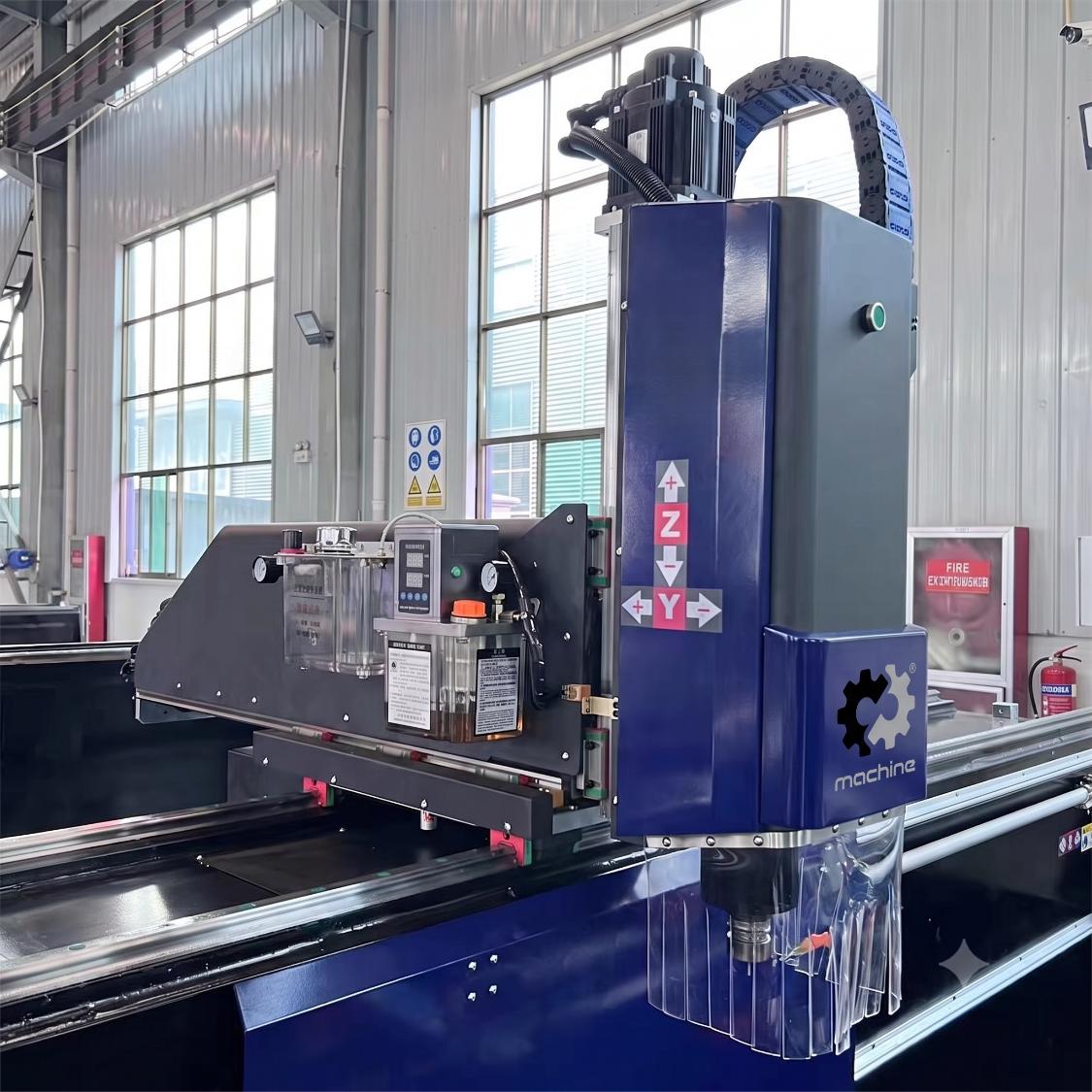 CNC centrum na hliník a PVC 6000 mm – doplnit foto